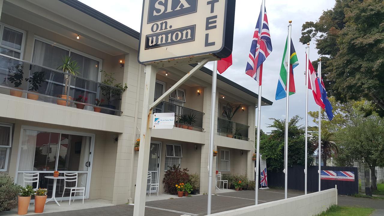 Six On Union Motel Роторуа Экстерьер фото